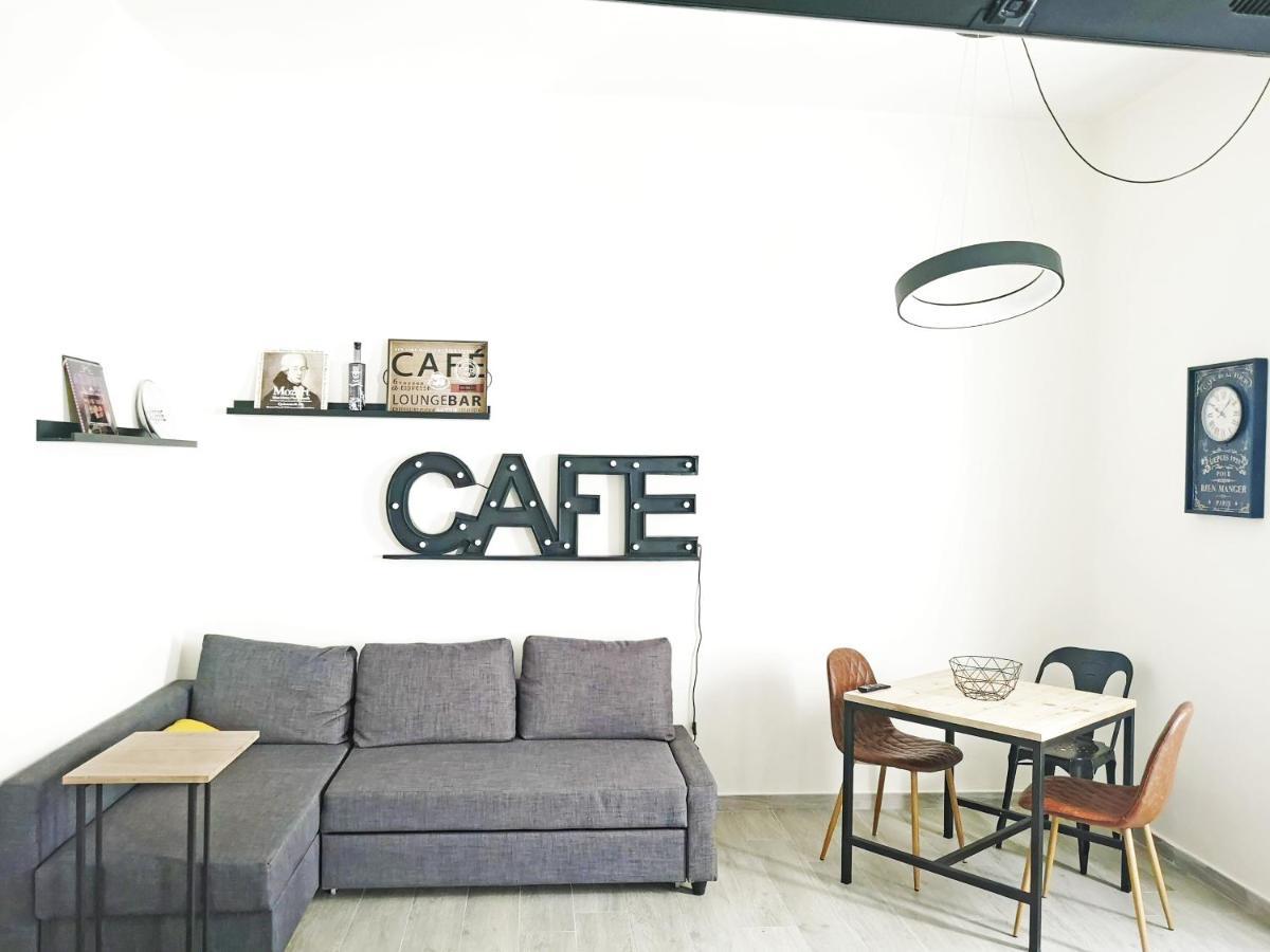 Aj Lux Catania