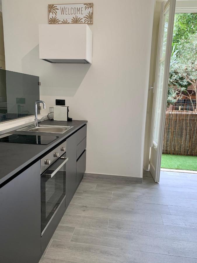 Aj Lux Apartment