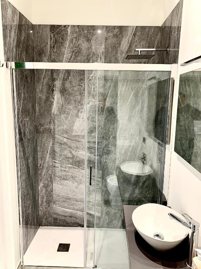 Aj Lux Apartment