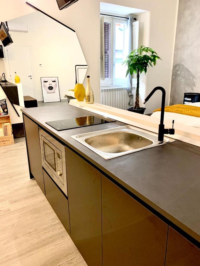Aj Lux Apartment *