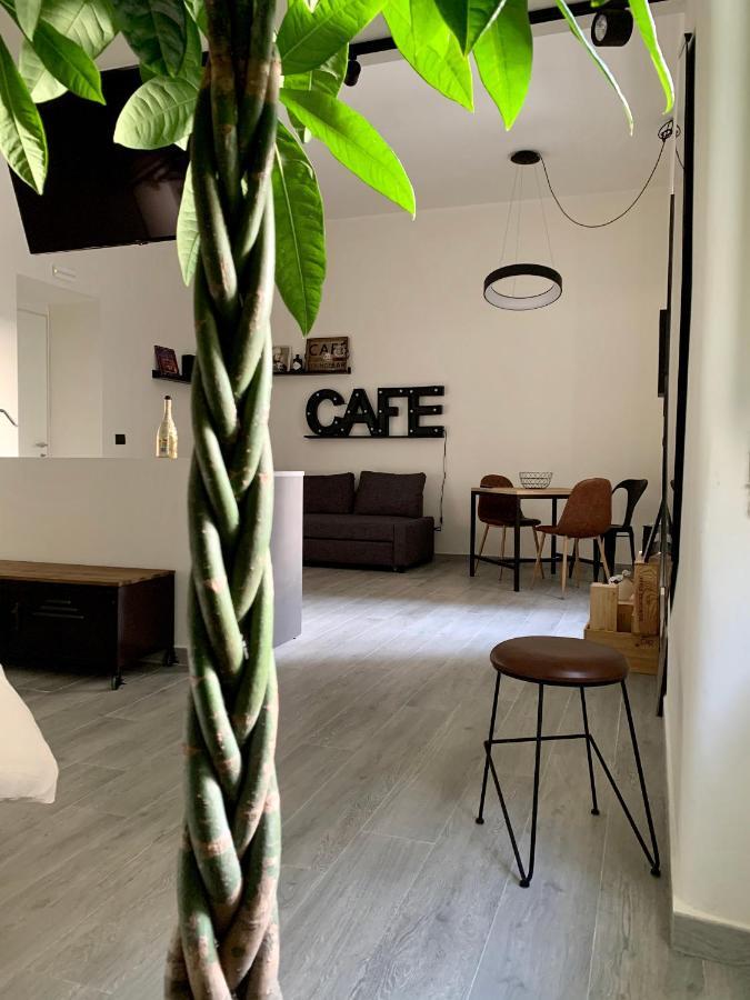 Aj Lux Catania
